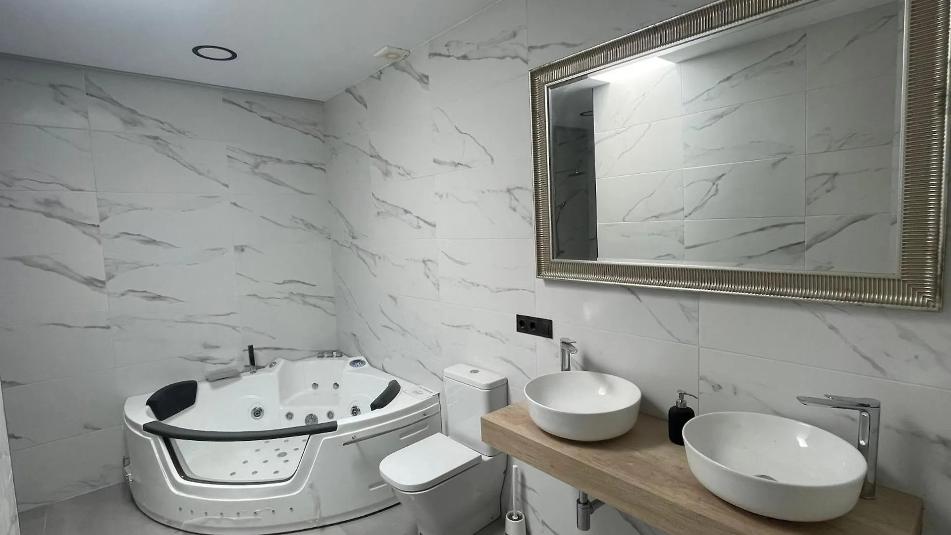 Suite Lithos Benalup-Casas Viejas