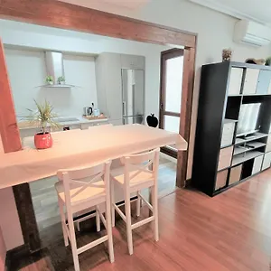 https://apt-bec-hospital-cruces-parking-gratis-wifi-aa-a-15.sansebastianhotels.net